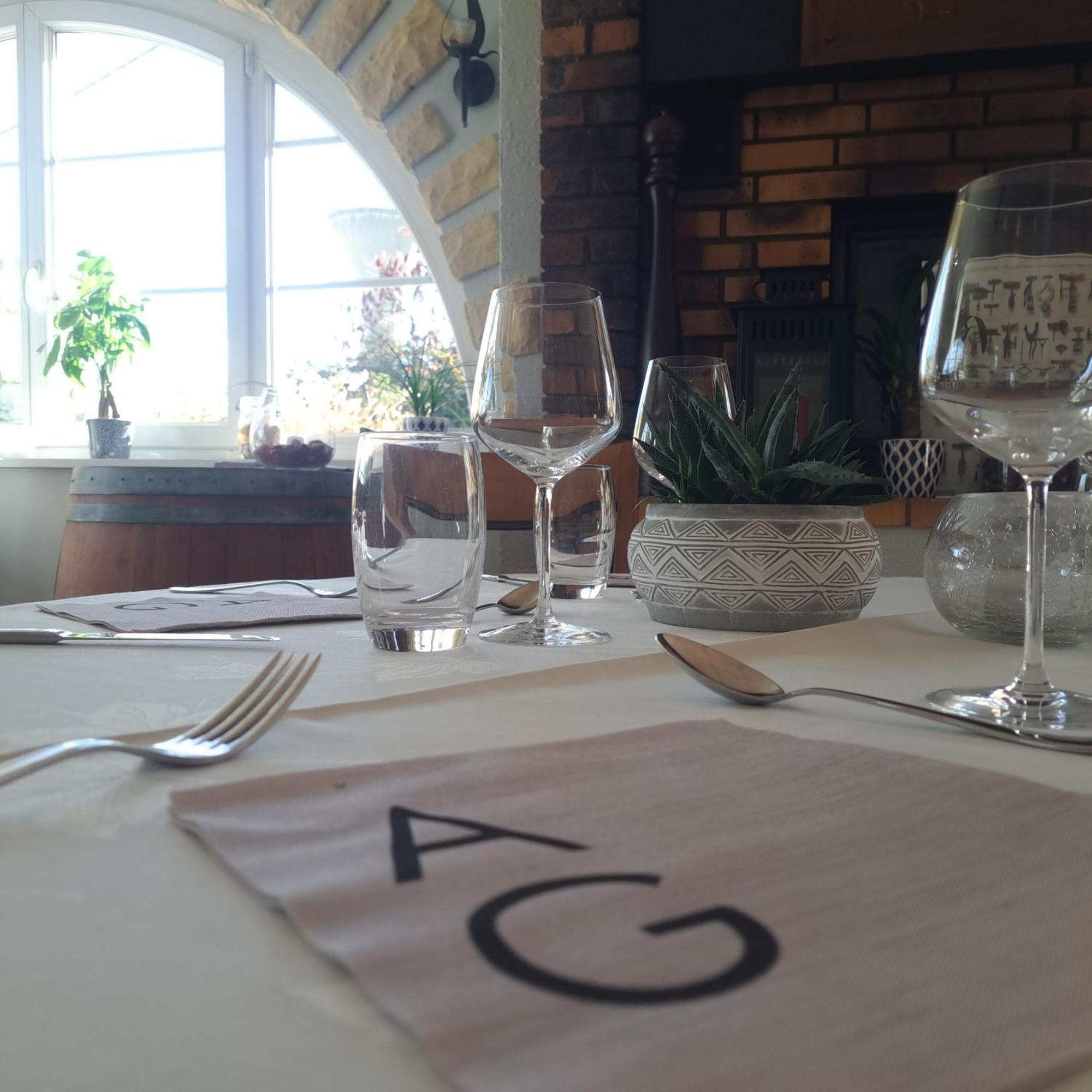 Logis L'Auberge Du Gros Silly-sur-Nied Zewnętrze zdjęcie