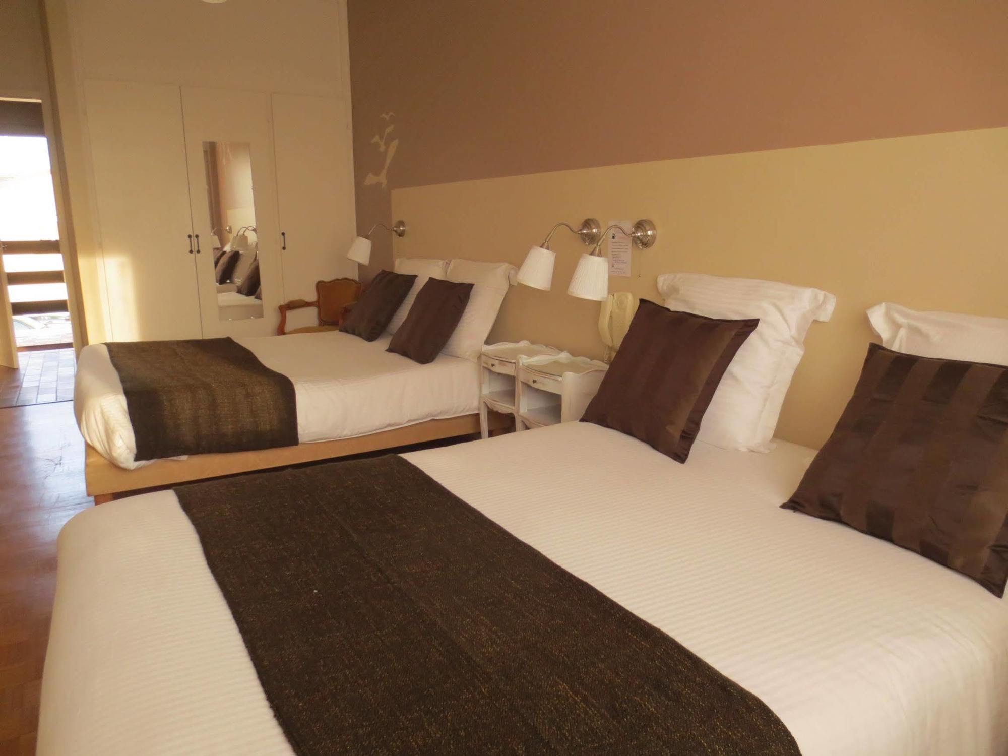 Logis L'Auberge Du Gros Silly-sur-Nied Zewnętrze zdjęcie