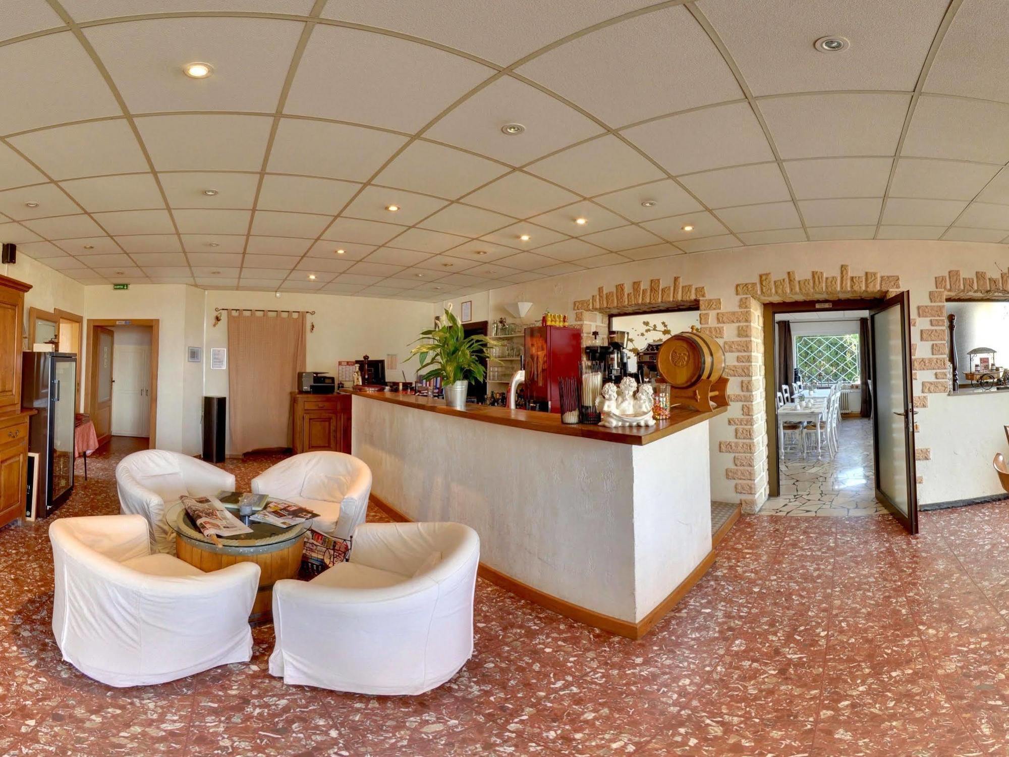 Logis L'Auberge Du Gros Silly-sur-Nied Zewnętrze zdjęcie